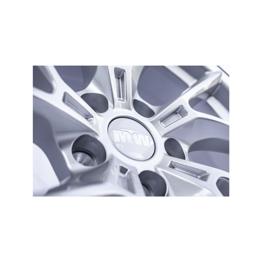 Tesla Model Y MW08 Flow Formed Wheels (Set Of 4)