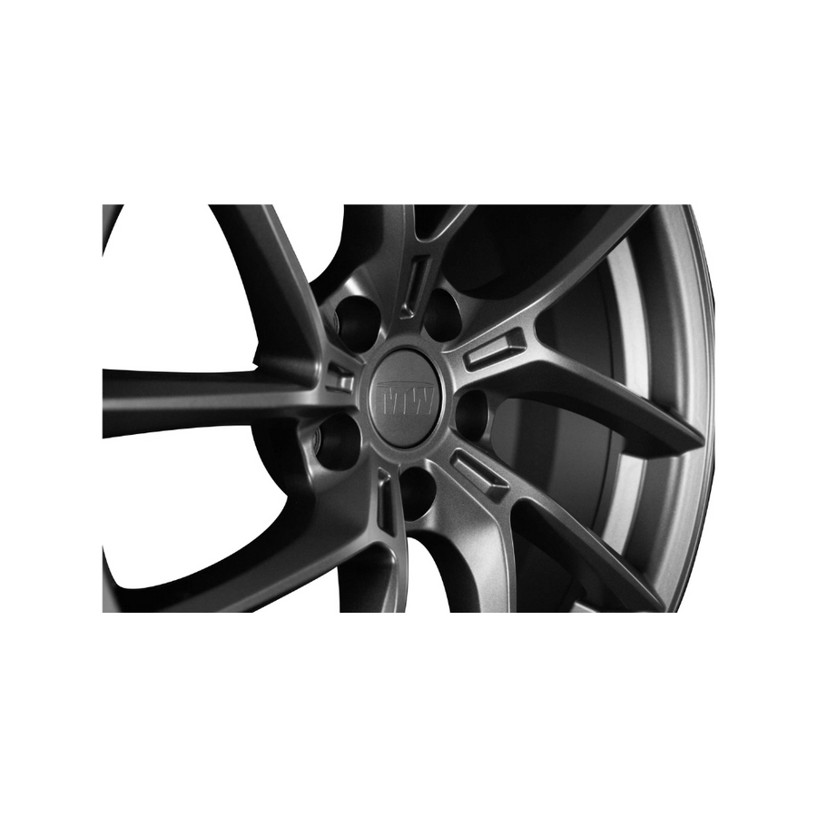 Tesla Model Y MW08 Flow Formed Wheels (Set Of 4)