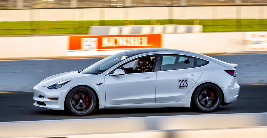 Plaquettes de frein Carbotech - Tesla Model 3/Y AVEC groupe de freins de performance - Arrière